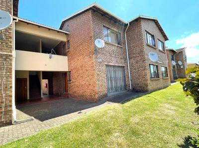 Apartment / Flat For Sale in Richards Bay Central, Richards Bay