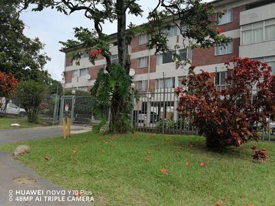 Apartment / Flat For Sale in Pinetown, Pinetown