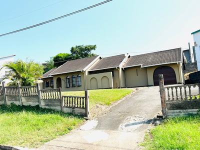 House For Sale in Kwa-Mashu, Kwa-Mashu