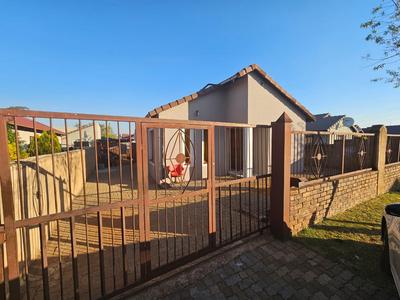 House For Sale in West Park, Pretoria