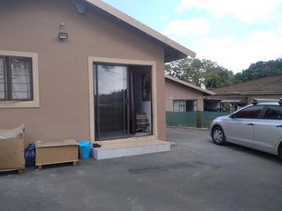 Cottage For Rent in Ashley, Pinetown